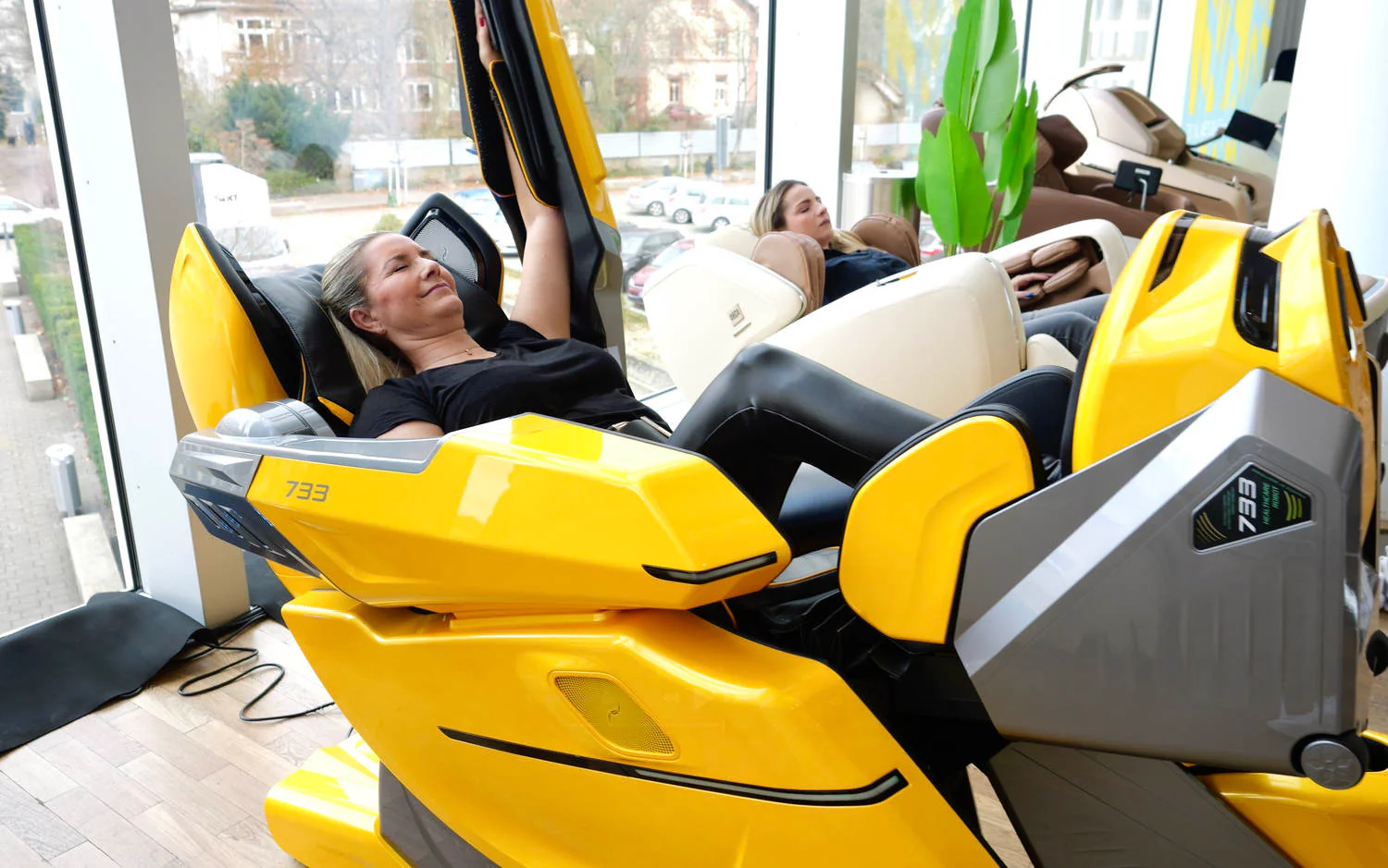 Bodyfriend 733 - Image 15