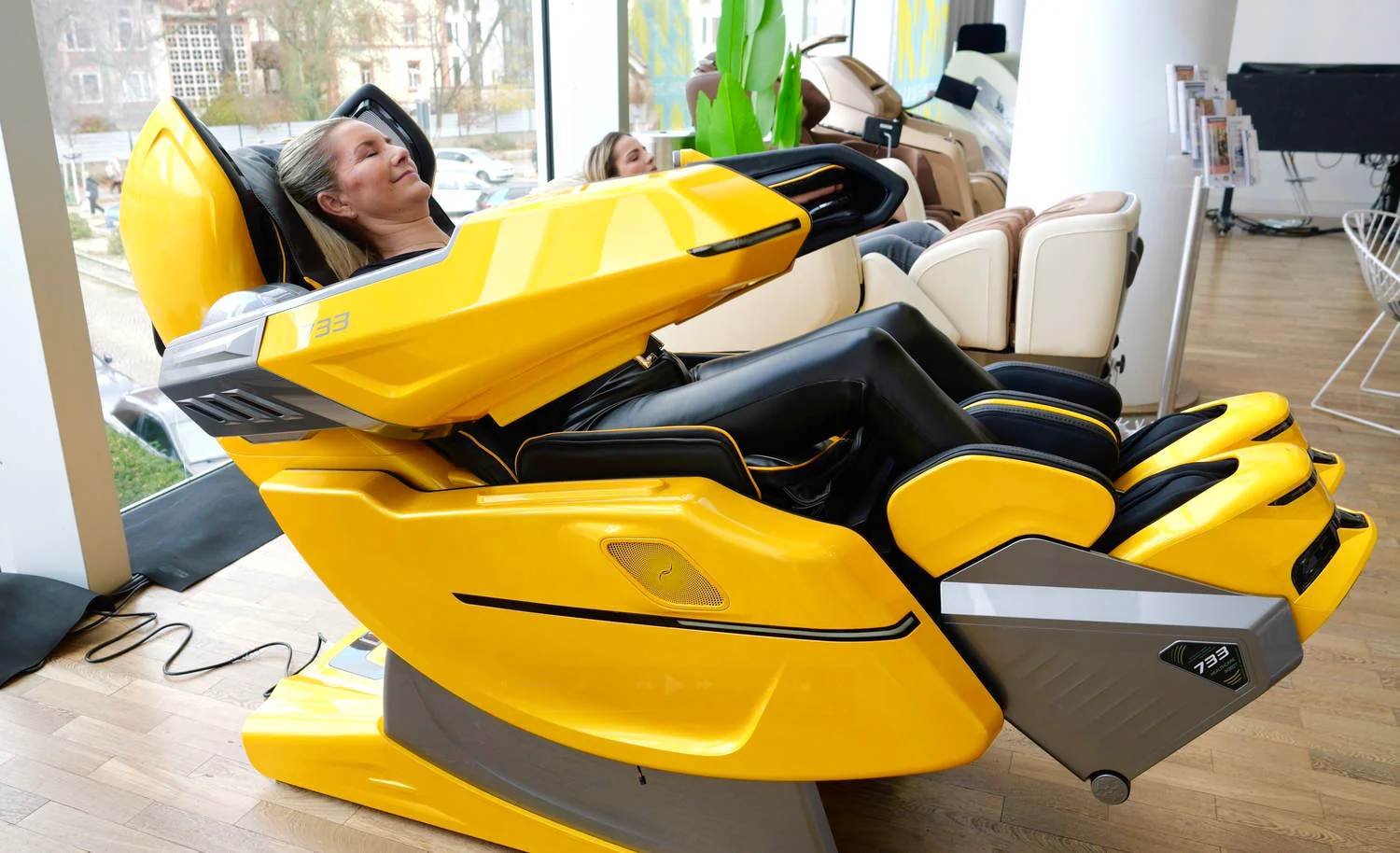 Bodyfriend 733 - Image 5